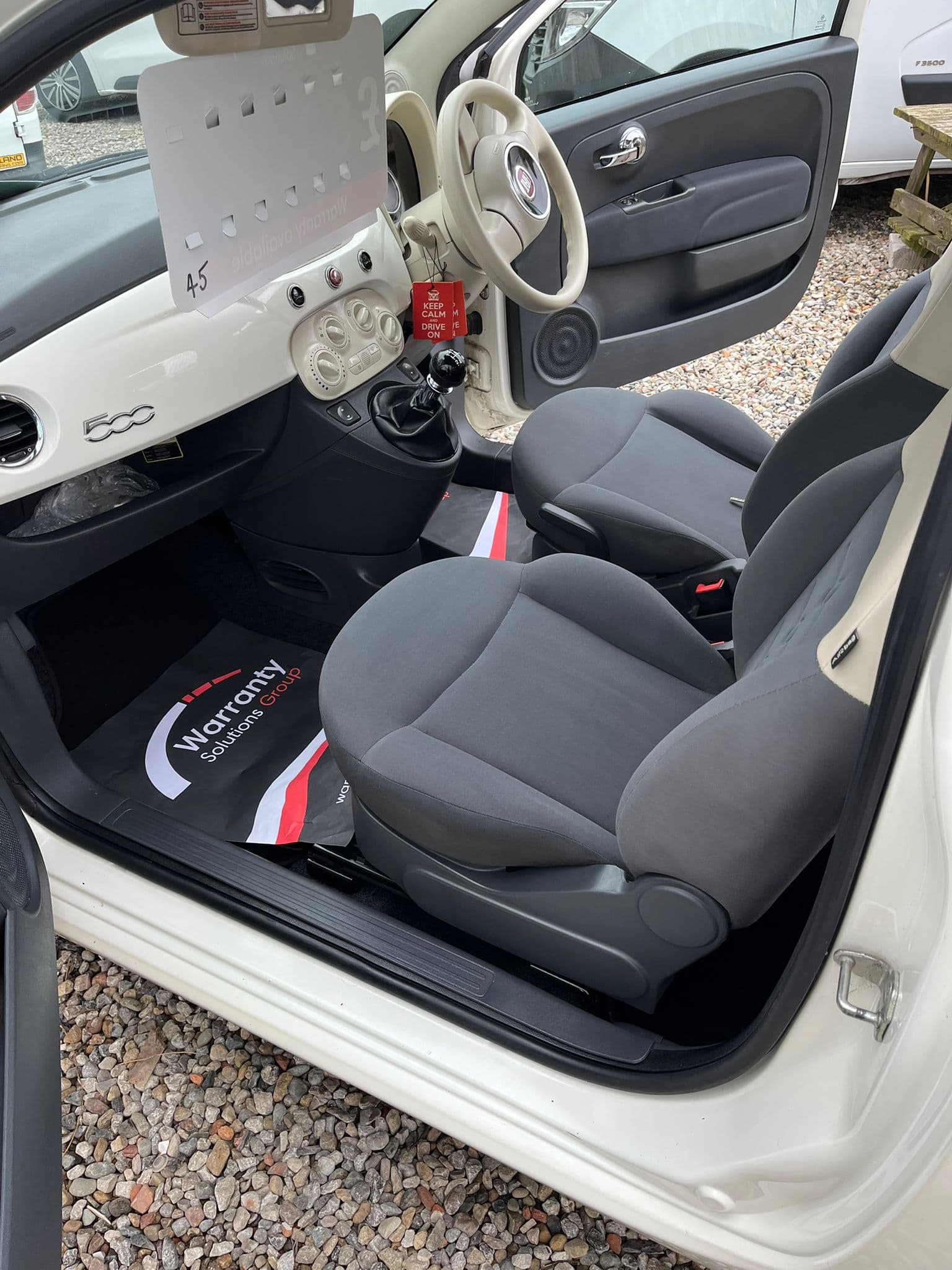 Vehicle image 11 of 12