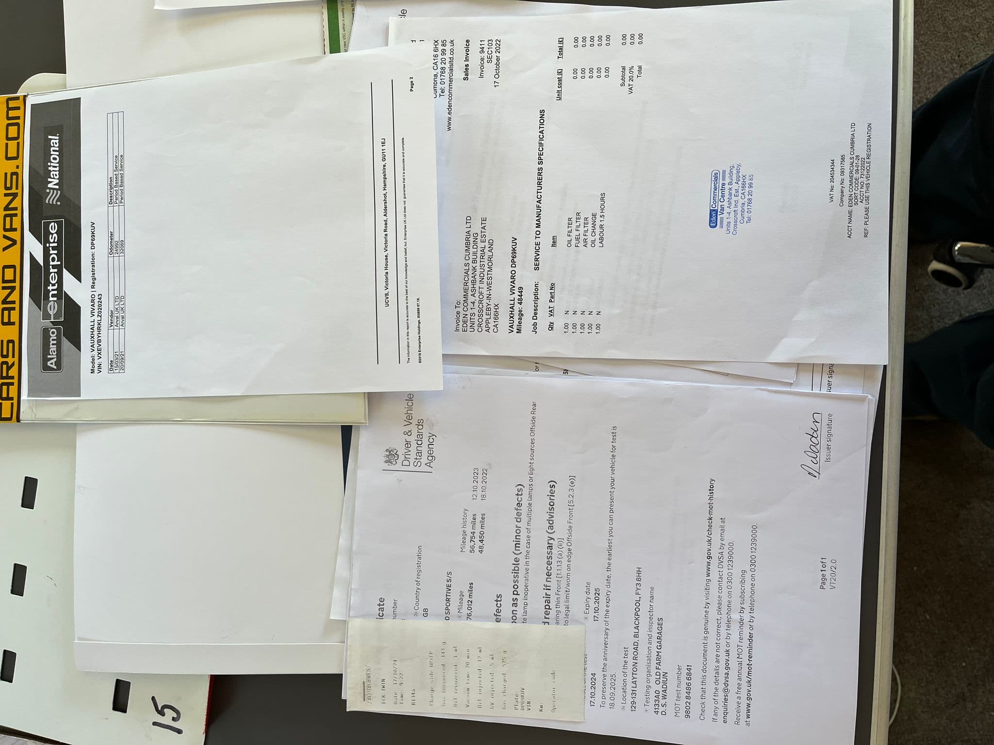 Vehicle image 20 of 21