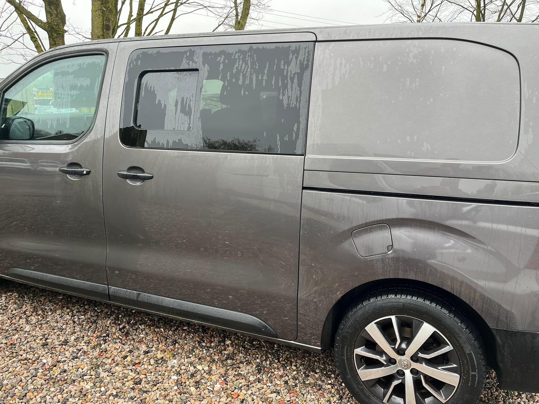 Vehicle image 1 of 21