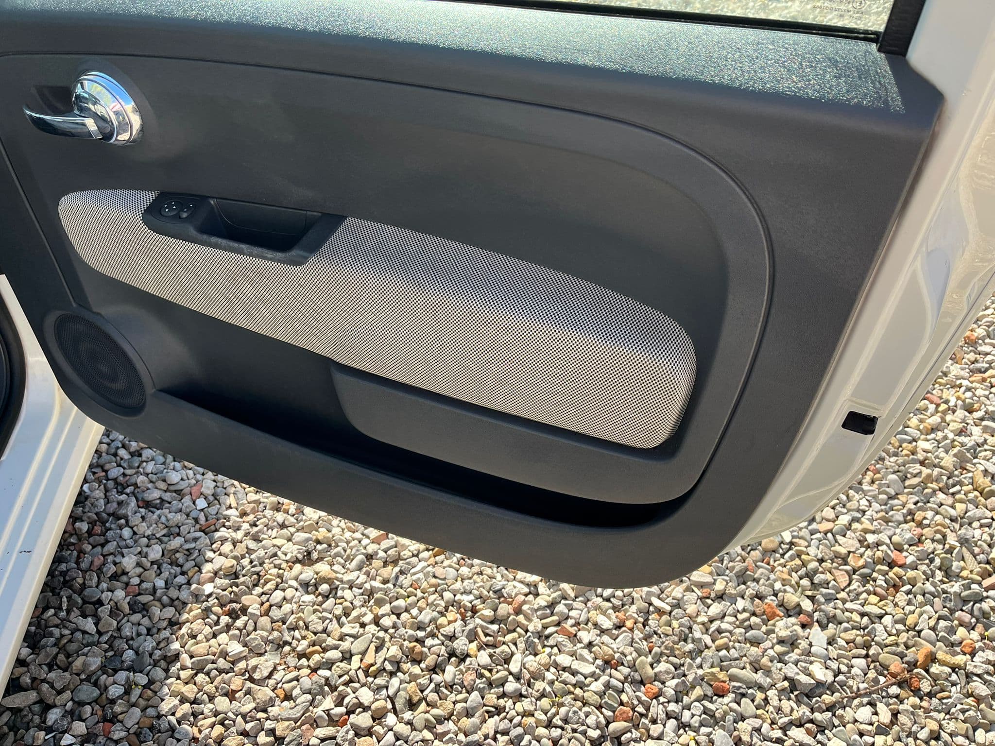 Vehicle image 6 of 11