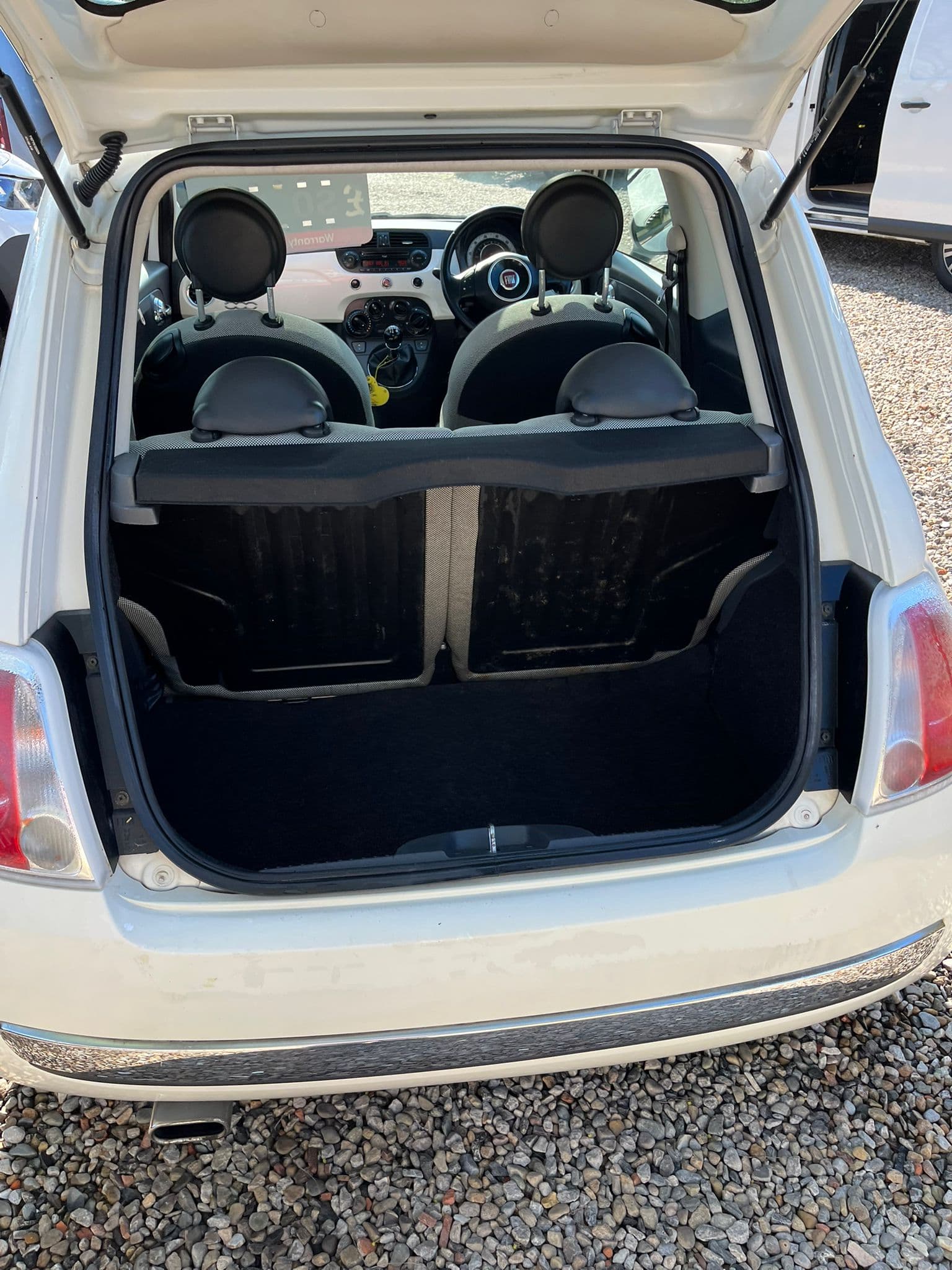 Vehicle image 4 of 11