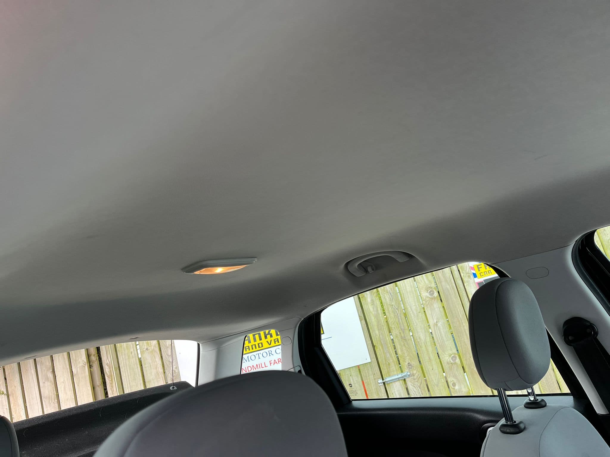 Vehicle image 27 of 38