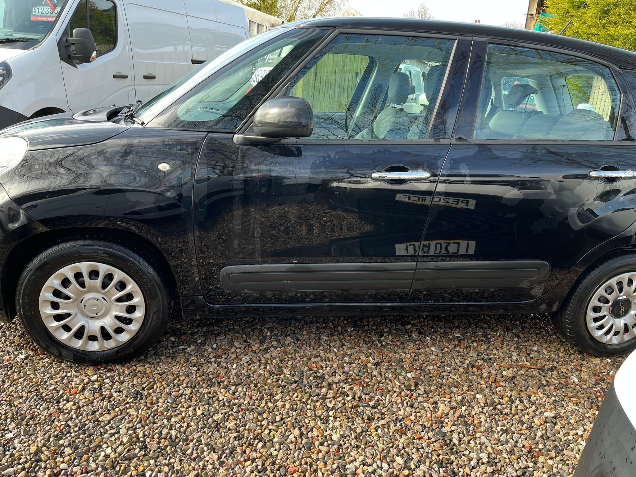 Vehicle image 36 of 38